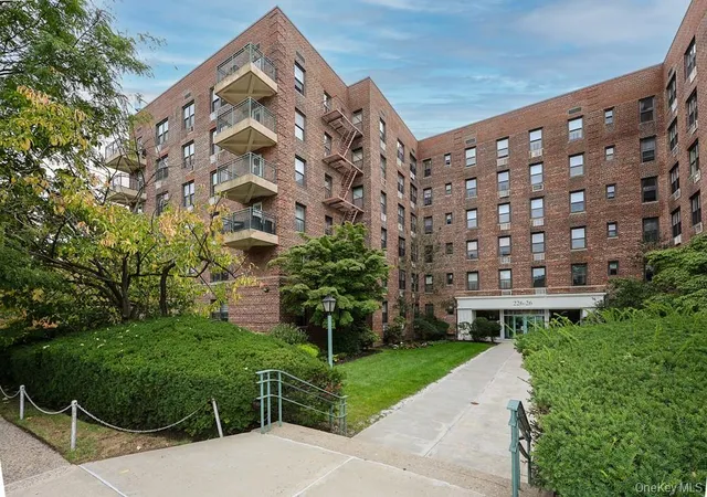 Photo 1 of Condo for sale at 226 26 Union Turnpike #6H, New York, NY 11364 | MLS# 1057507 | Listing updated on 2026-10-08