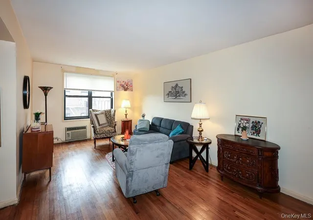 Photo 2 of Condo for sale at 226 26 Union Turnpike #6H, New York, NY 11364 | MLS# 1057507 | Listing updated on 2026-10-08