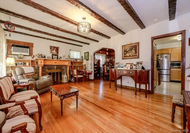Photo 4 of Single family home for sale at 631 Kimball Ave, Yonkers, NY 10704 | MLS# 1057515 | Listing updated on 2026-10-05