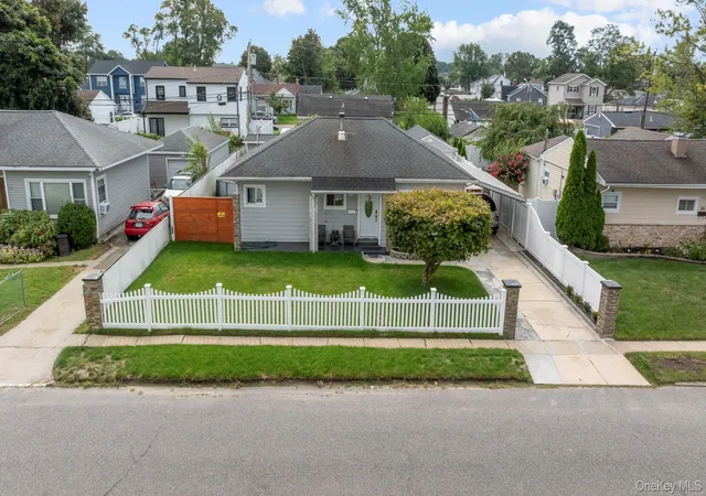 Single family home for sale at 27 Croydon Rd, Babylon, NY 11701 | MLS# 1057569