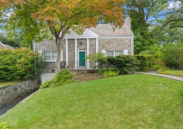 Photo 2 of Single family home for sale at 24 (aka 28) Ritchie Dr, Yonkers, NY 10705 | MLS# 1057572 | Listing updated on 2026-10-15