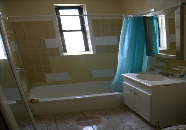 Photo 4 of Condo for sale at 42-25 80 Street #5P, New York, NY 11373 | MLS# 1057579 | Listing updated on 2026-10-01