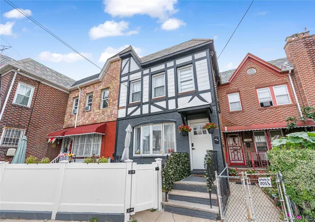 Photo 2 of Single family home for sale at 11210 Colfax St, New York, NY 11429 | MLS# 1057588 | Listing updated on 2026-10-07