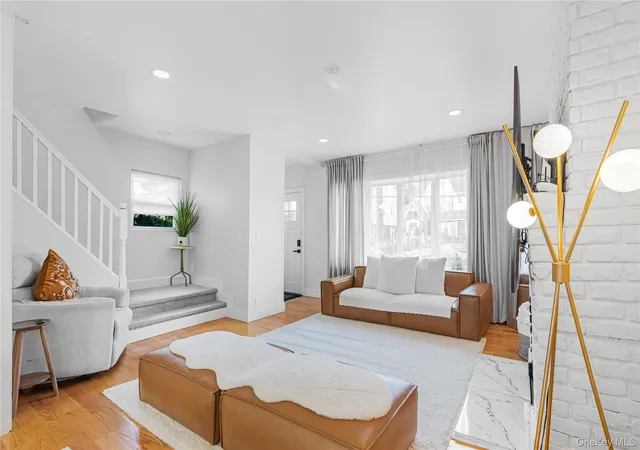 Photo 4 of Single family home for sale at 11210 Colfax St, New York, NY 11429 | MLS# 1057588 | Listing updated on 2026-10-07