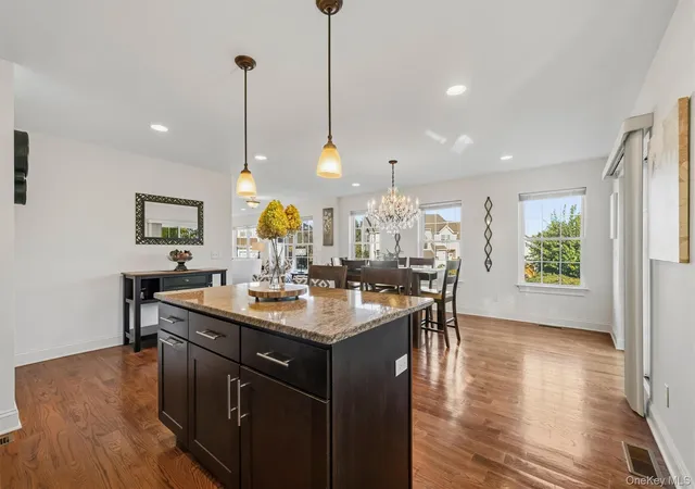Photo 2 of Single family home for sale at 160 Highwood Dr, New Windsor, NY 12553 | MLS# 1057590 | Listing updated on 2026-10-28