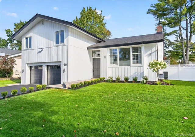 Single family home for sale at 10 Flower Ln, Oyster Bay, NY 11753 | MLS# 1057595