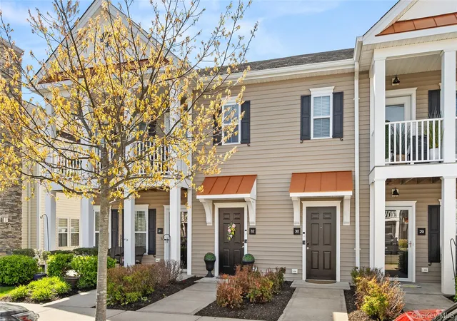Photo 1 of Condo for sale at 32 Michael Ln, Islip, NY 11730 | MLS# 1057600 | Listing updated on 2026-10-08