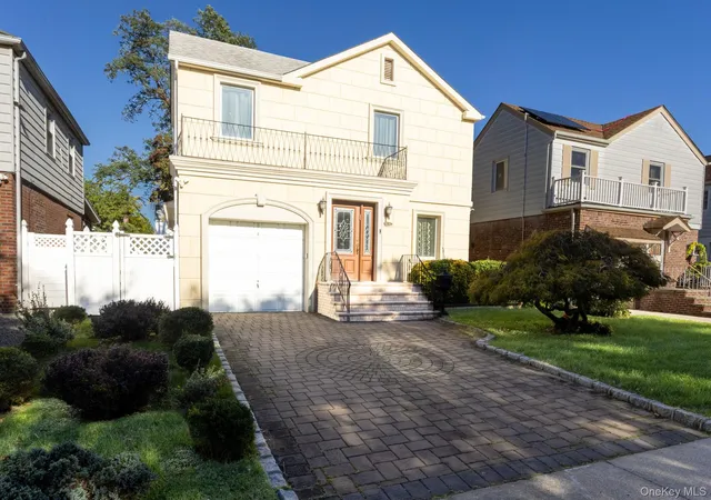 Photo 1 of Single family home for sale at 73-35 195th Street, New York, NY 11366 | MLS# 1057607 | Listing updated on 2026-10-25