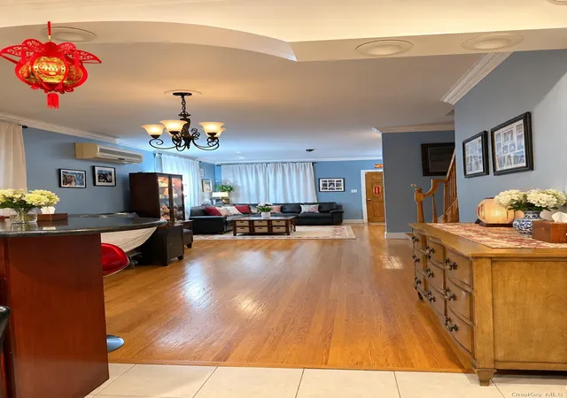 Photo 3 of Multi family home for sale at 1842 Paulding Ave, New York, NY 10462 | MLS# 1057634 | Listing updated on 2026-10-01