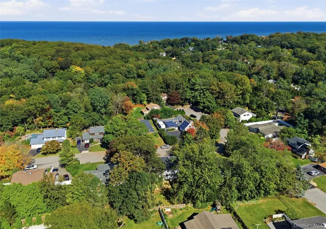 Photo 2 of Single family home for sale at 4 Deepdale, Brookhaven, NY 11778 | MLS# 1057638 | Listing updated on 2026-10-07