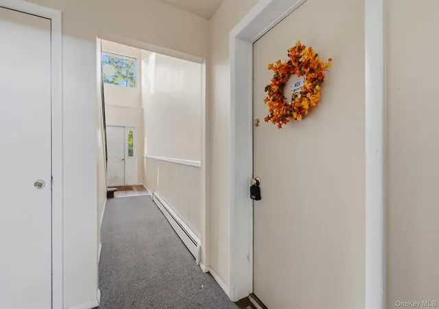 Listing Photo 4 - Condo for sale in building located at 401 Cherry Hl Dr, Poughkeepsie, NY 12603