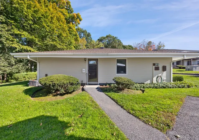 Listing Photo 1 - Condo for sale in building located at 38 Sussex Dr, Yorktown, NY 10598 - Unit #A