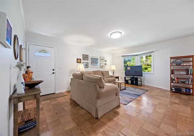 Listing Photo 5 - Condo for sale in building located at 38 Sussex Dr, Yorktown, NY 10598 - Unit #A