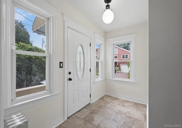 Photo 3 of Sale Pending at 10 Lattin Dr, Yonkers, NY 10705 | MLS# 1057692 | Listing updated on 2026-10-16