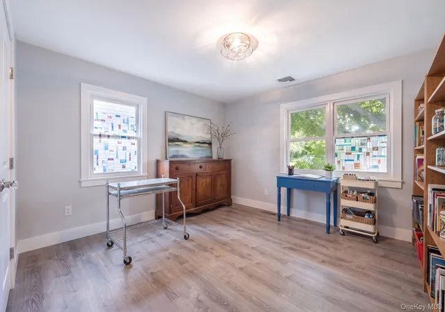 Photo 4 of Single family home for sale at 38 Middle Neck Rd, North Hempstead, NY 11050 | MLS# 1057693 | Listing updated on 2026-10-08