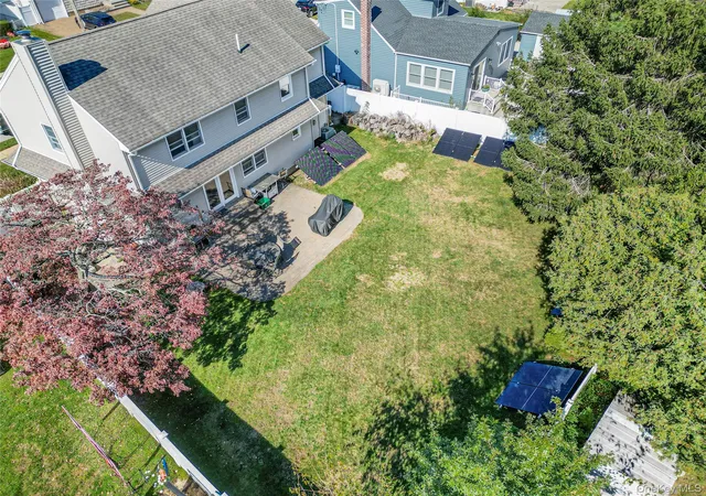 Photo 2 of Single family home for sale at 122 Dorothy Dr, Hempstead, NY 11554 | MLS# 1057694 | Listing updated on 2026-10-09