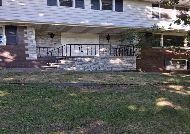 Single family home for sale at 20 Ungava Dr, Clarkstown, NY 10956 | MLS# 1057700