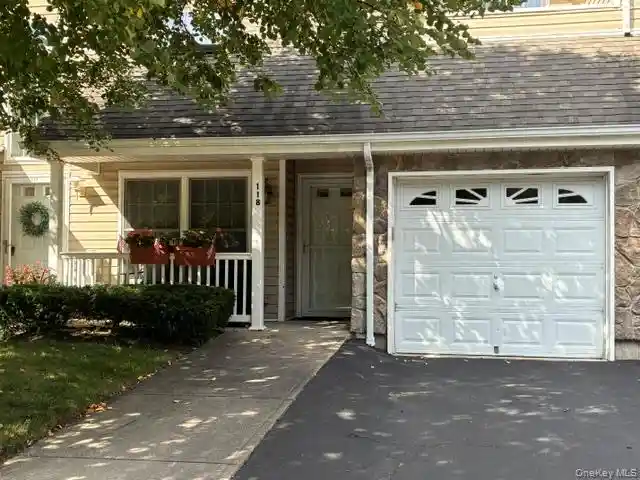 Listing Photo 1 - Condo for sale in 118 Joseph Ln located at 118 Joseph Ln, Huntington, NY 11746 - Unit 118 Joseph Ln