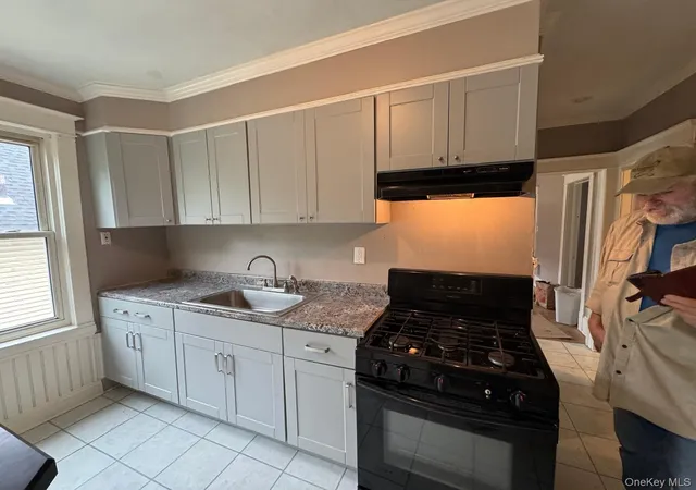 Photo 3 of House for sale at 34 Franklin St, Poughkeepsie, NY 12601 | MLS# 1057720 | Listing updated on 2026-10-01