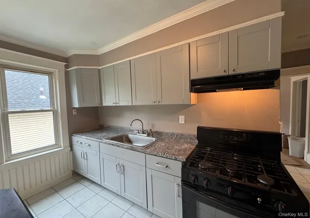 Photo 4 of House for sale at 34 Franklin St, Poughkeepsie, NY 12601 | MLS# 1057720 | Listing updated on 2026-10-01