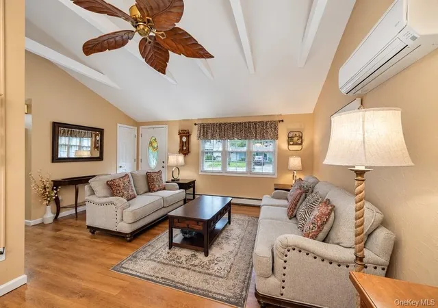 Photo 4 of Single family home for sale at 81 Wood Ave, Brookhaven, NY 11950 | MLS# 1057734 | Listing updated on 2026-10-28