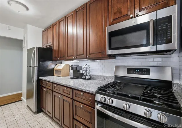 Photo 1 of House for sale at 4380 Vireo Ave #4T, New York, NY 10470 | MLS# 1057750 | Listing updated on 2026-10-06