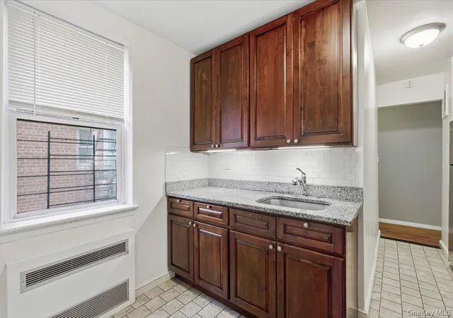 Photo 3 of House for sale at 4380 Vireo Ave #4T, New York, NY 10470 | MLS# 1057750 | Listing updated on 2026-10-06