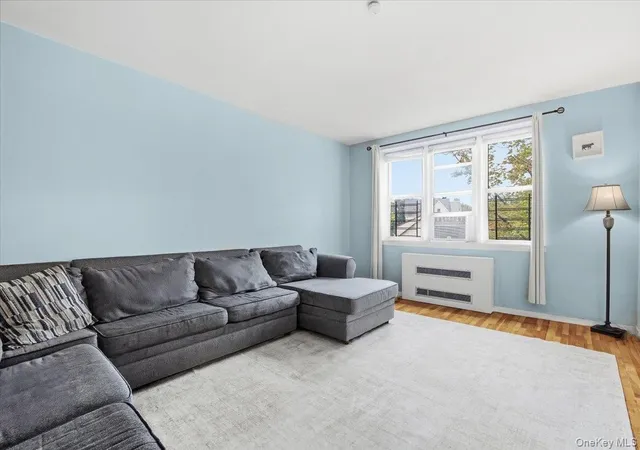 Photo 4 of House for sale at 4380 Vireo Ave #4T, New York, NY 10470 | MLS# 1057750 | Listing updated on 2026-10-06