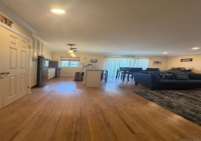 Listing Photo 5 - Condo for sale in building located at 1 Tom’s Pt Ln, Port Washington, NY 11050 - Unit #15H