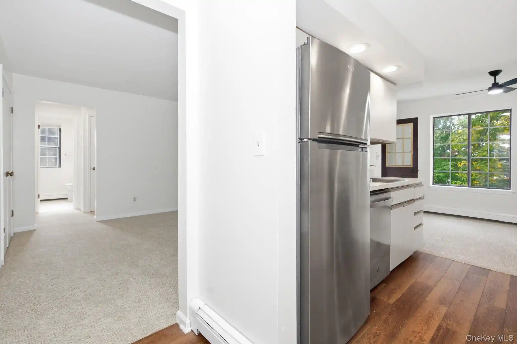 Listing Photo 2 - Condo for sale in 10 Foxwood Cir located at 10 Foxwood Cir, Mount Kisco, NY 10549 - Unit 10 Foxwood Cir
