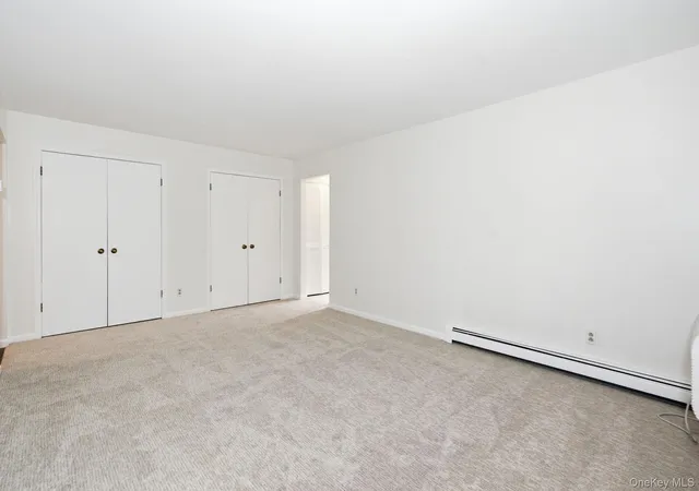 Listing Photo 4 - Condo for sale in building located at 10 Foxwood Cir, Mount Kisco, NY 10549