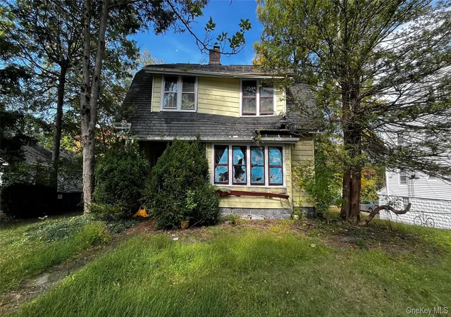 Single family home for sale at 11 Ridge Rd, New Paltz, NY 12561 | MLS# 1057814