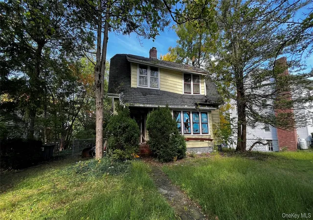 Photo 1 of Single family home for sale at 11 Ridge Rd, New Paltz, NY 12561 | MLS# 1057814 | Listing updated on 2026-10-28