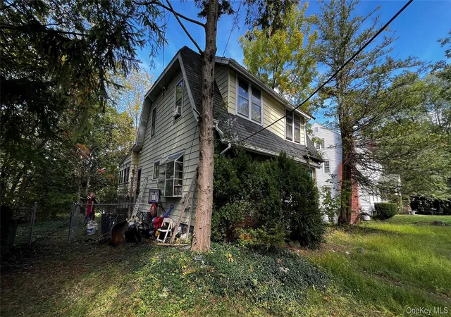 Photo 2 of Single family home for sale at 11 Ridge Rd, New Paltz, NY 12561 | MLS# 1057814 | Listing updated on 2026-10-28