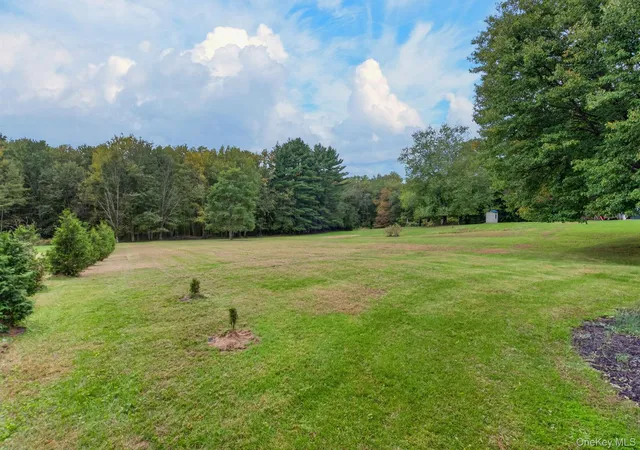 Photo 3 of Manufactured home for sale at 2031 State Route 17k, Crawford, NY 12549 | MLS# 1057815 | Listing updated on 2026-10-06