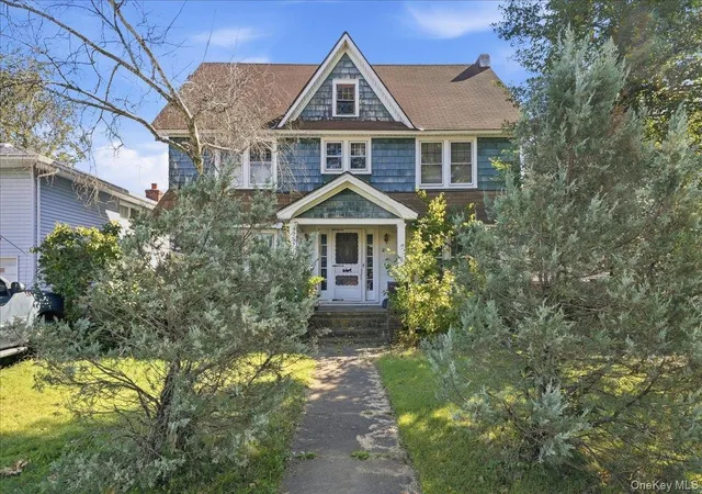 Photo 1 of Single family home for sale at 21 Sherman Ave, Rockville Centre, NY 11570 | MLS# 1057887 | Listing updated on 2026-10-09