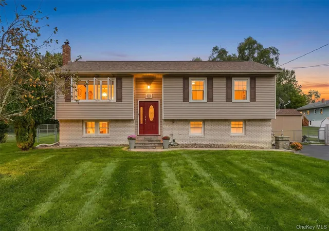 Photo 1 of Single family home for sale at 56 Scott Dr, Wallkill, NY 10941 | MLS# 1057888 | Listing updated on 2026-10-24
