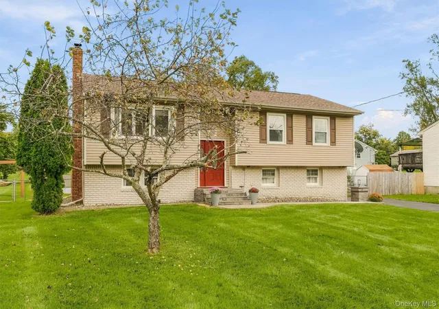 Photo 1 of Single family home for sale at 56 Scott Dr, Wallkill, NY 10941 | MLS# 1057888 | Listing updated on 2026-10-24