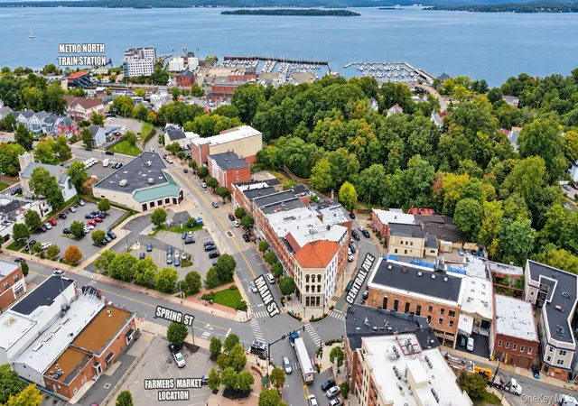 Photo 3 of Condo for sale at 135 Main St #302, Ossining, NY 10562 | MLS# 1057950 | Listing updated on 2026-10-07