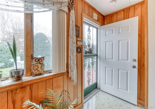 Photo 3 of Single family home for sale at 218 N Titmus Dr, Mastic, NY 11950 | MLS# 1057968 | Listing updated on 2026-10-08