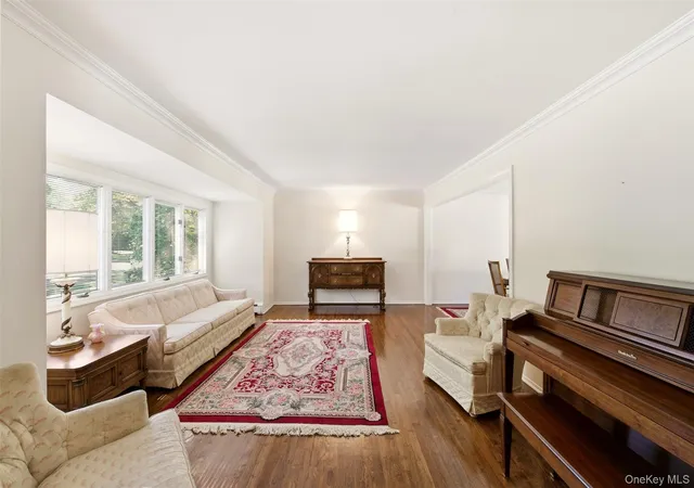 Photo 3 of Single family home for sale at 38 Nevinwood Pl, Huntington Station, NY 11746 | MLS# 1057987 | Listing updated on 2026-10-08