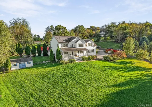 Photo 3 of Single family home for sale at 64 Normandy Ct, Wawayanda, NY 10958 | MLS# 1057994 | Listing updated on 2026-10-08