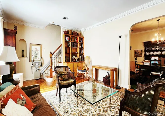 Photo 2 of Single family home for sale at 7516 175th Street, New York, NY 11366 | MLS# 1058057 | Listing updated on 2026-10-07