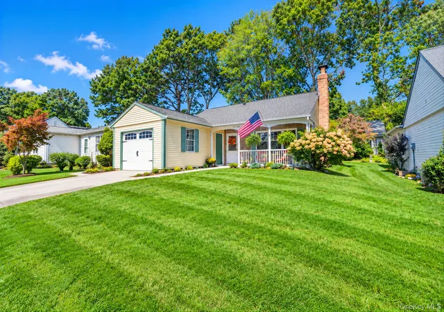 Photo 2 of Condo for sale at 148 Laurance Ln, Brookhaven, NY 11961 | MLS# 1058100 | Listing updated on 2026-10-08