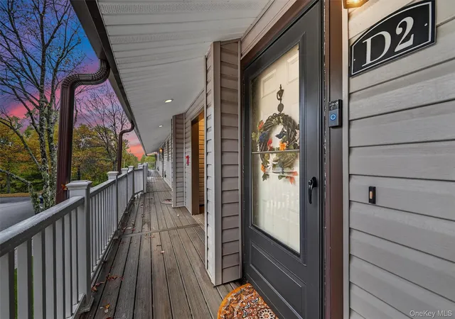 Listing Photo 2 - Condo for sale in building located at 41 Berwynn Rd, Monroe, NY 10926 - Unit #2D