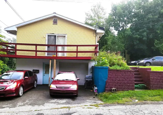 Photo 2 of Single family home for sale at 200 South Rd, Poughkeepsie, NY 12601 | MLS# 1058134 | Listing updated on 2026-10-06