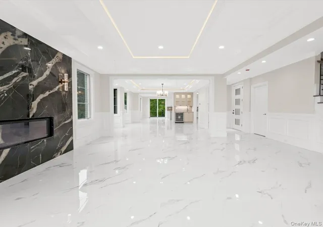 Photo 2 of Single family home for sale at 7 Floyd, North Hempstead, NY 11024 | MLS# 1058139 | Listing updated on 2026-10-06