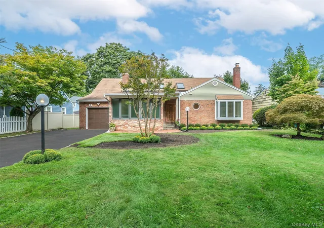 Single family home for sale at 24 Downing Ave, Oyster Bay, NY 11579 | MLS# 1058156