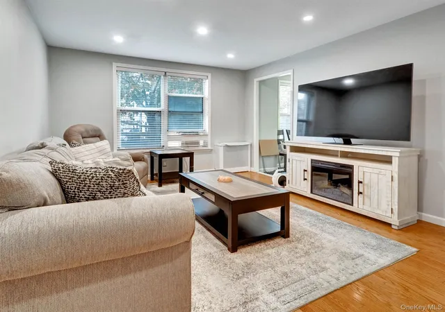 Photo 2 of Condo for sale at 190 72nd Street #128, New York, NY 11209 | MLS# 1058200 | Listing updated on 2026-10-04