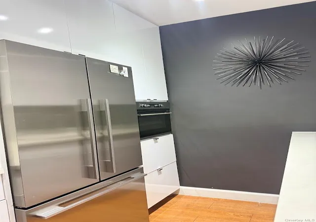 Photo 3 of House for sale at 65-15 38th Avenue #6R, New York, NY 11377 | MLS# 1058205 | Listing updated on 2026-10-20